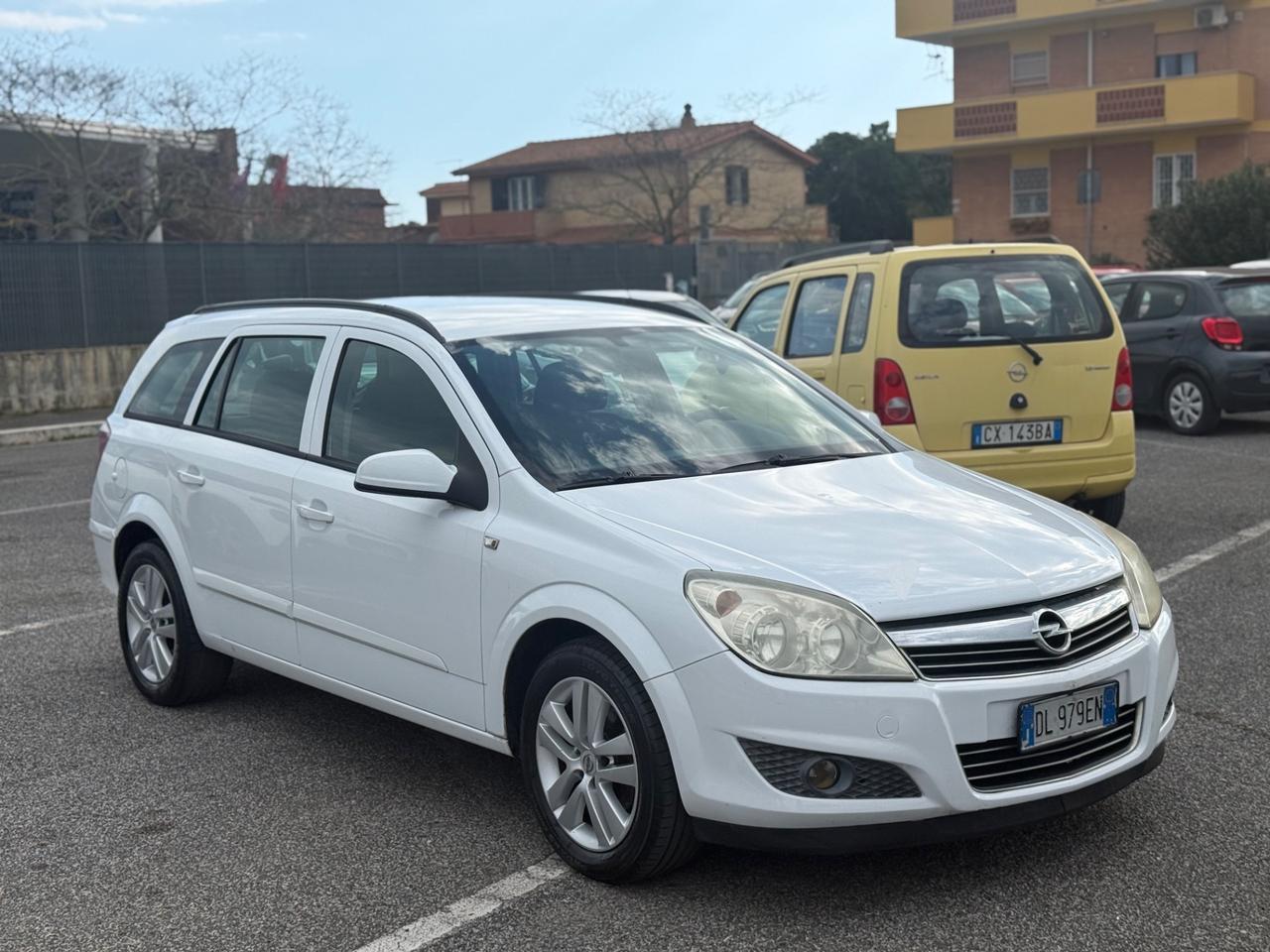 Opel Astra 1.4 16V Twinport Station Wagon Club
