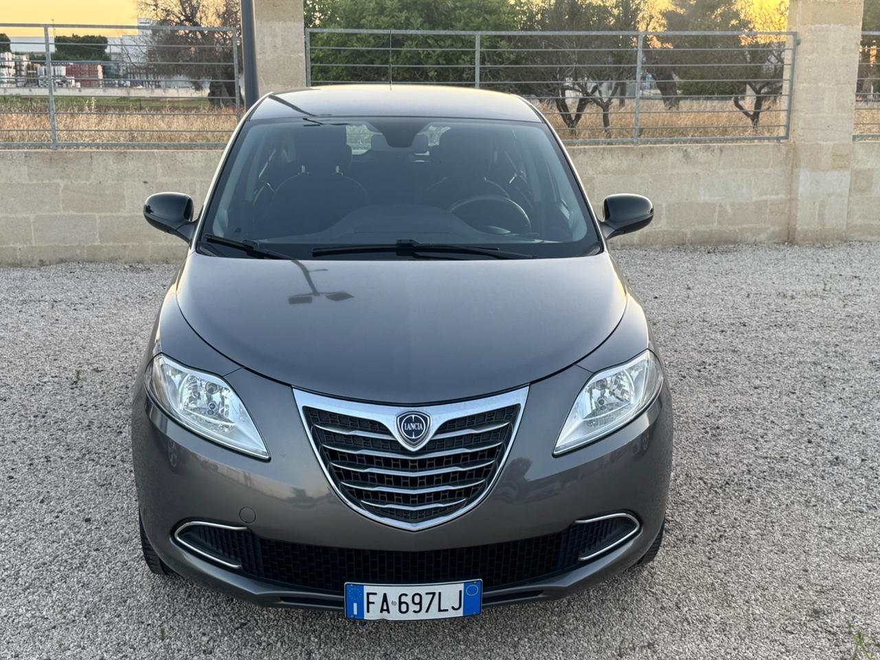 Lancia Ypsilon 1.2 69 CV 5 porte GPL Ecochic 30th Anniversary