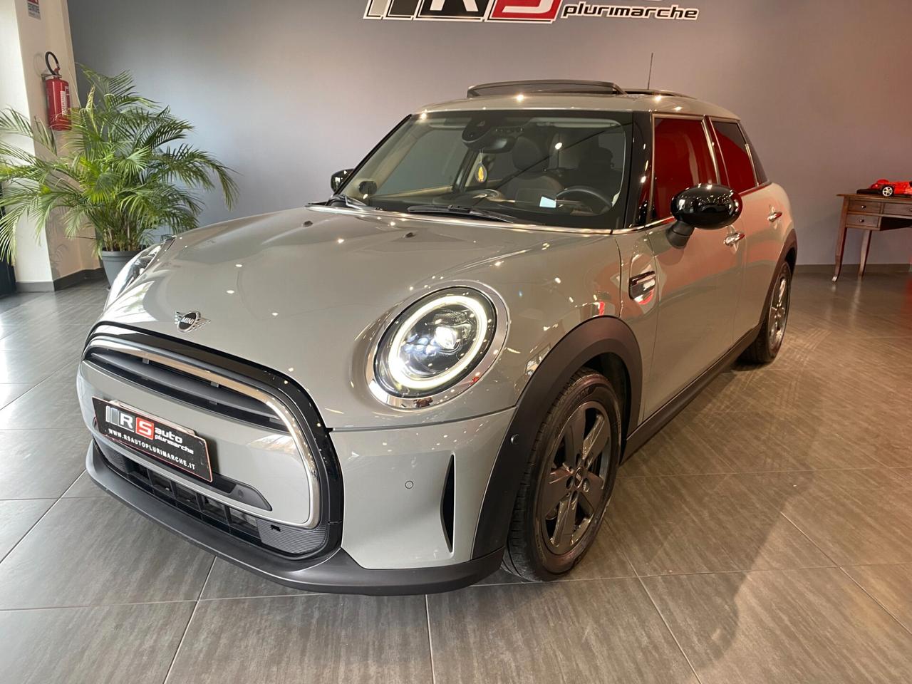 Mini 1.5 Cooper Essential 5 porte TETTO