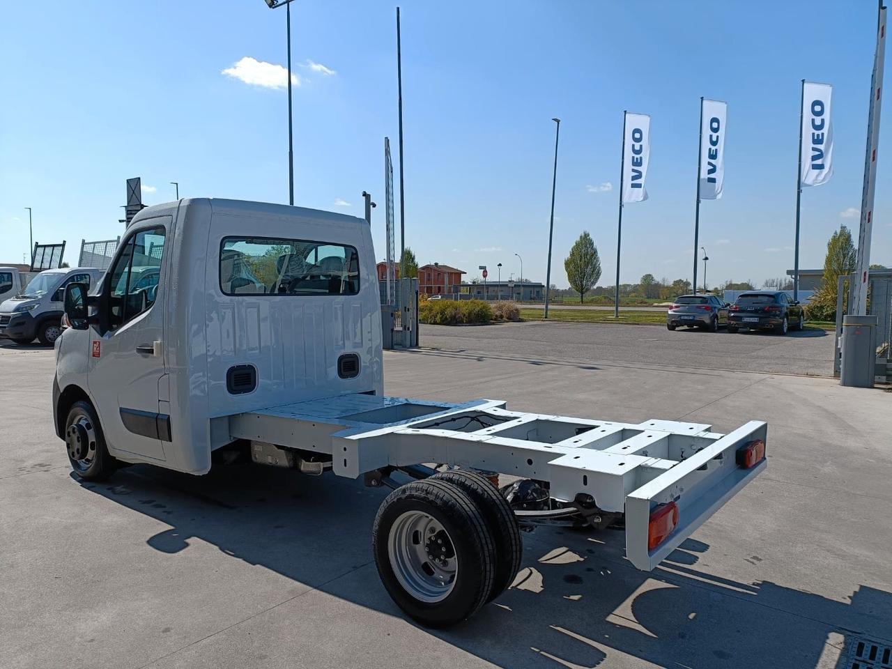 RENAULT MASTER A TELAIO