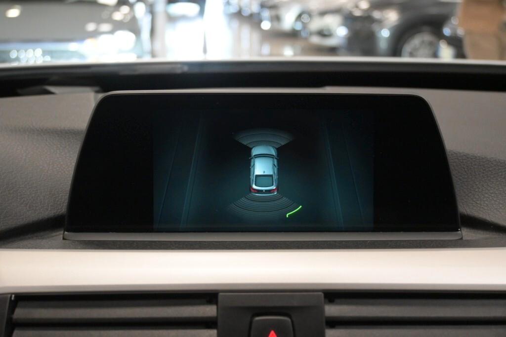 BMW 318D GRAN TURISMO 136CV STEPTRONIC BUSINESS ADVANTAGE ( FARI LED - PELLE - CRUISE - NAVI - PDC )