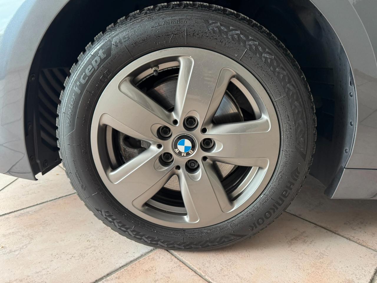 Bmw 116 116d 5p. Business Advantage - 2020