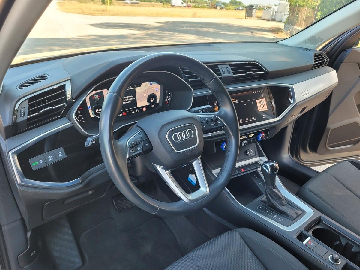 Audi Q3 SPB 35 TDI S tronic Business Plus