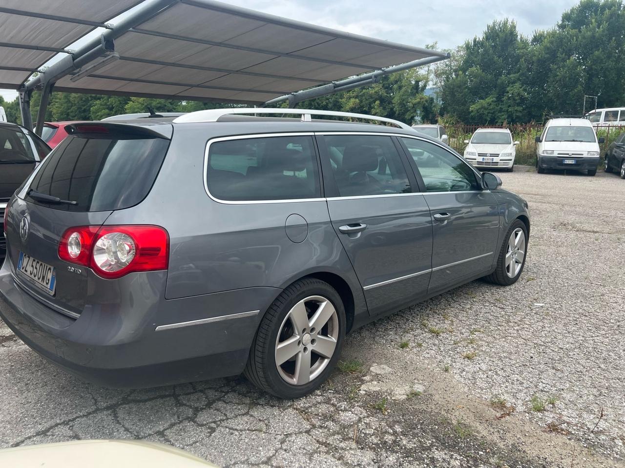 Volkswagen Passat 2.0 16V TDI Var. Highline Anno 2006