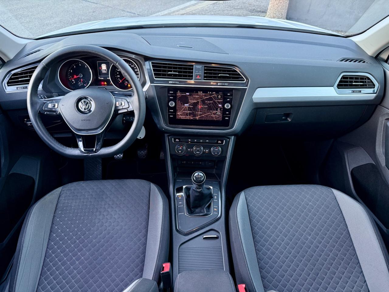 VW Tiguan 1.4 TSI Business BlueMotion Technology NEO PATENTATI