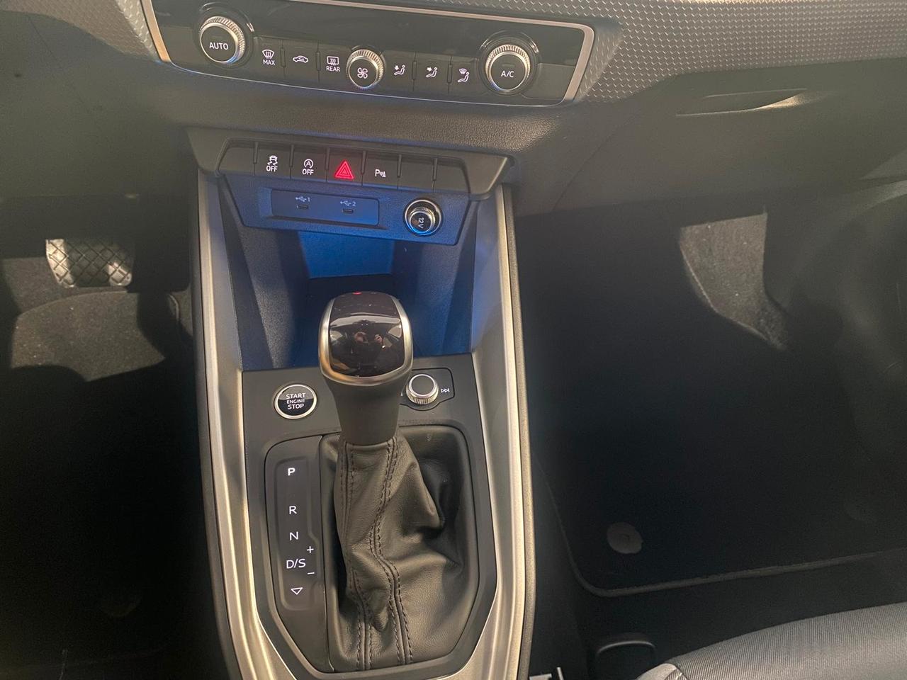 AUDI A1 2ª serie A1 SPB 30 TFSI Identity Black