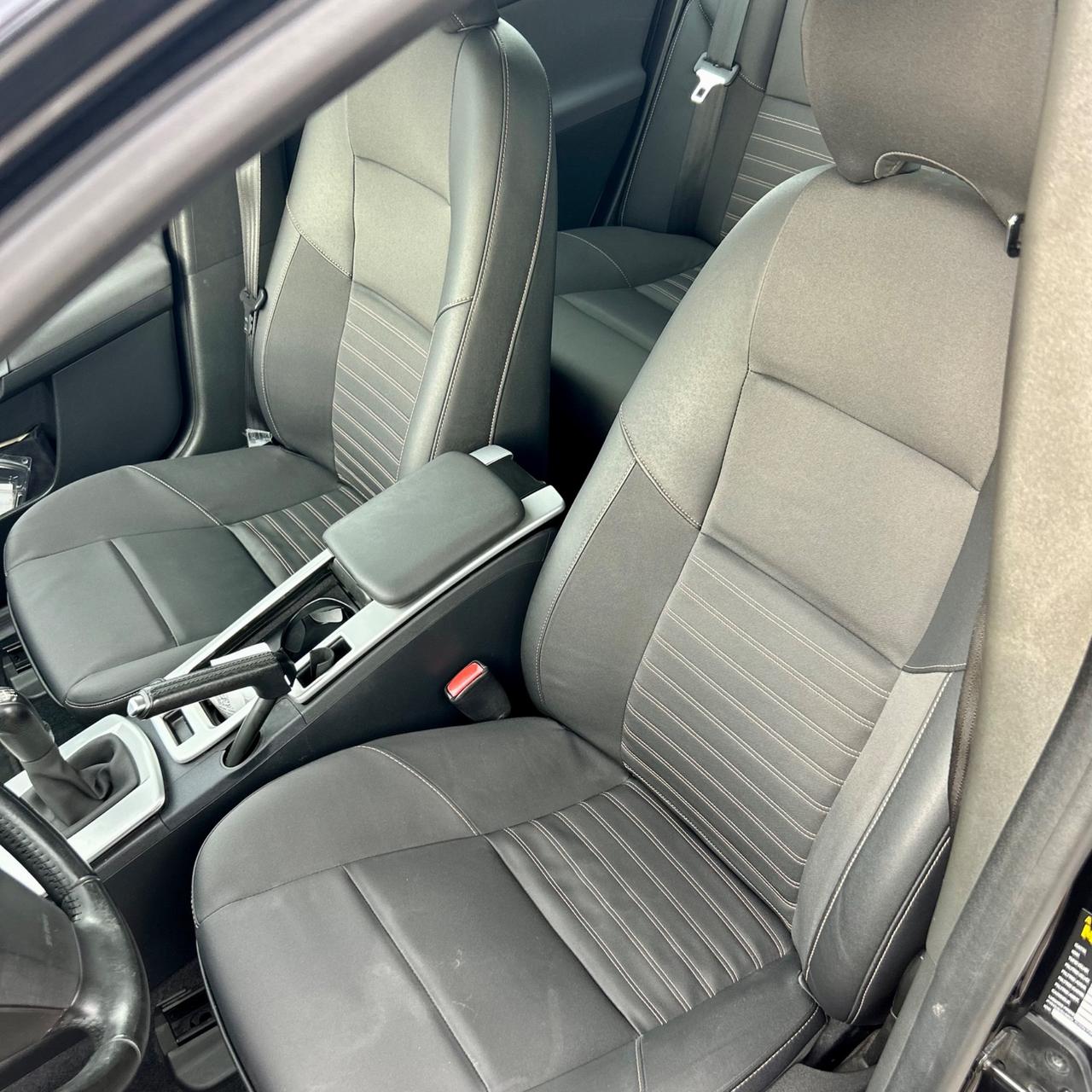 Volvo V50 R-design Neopatentati 2012