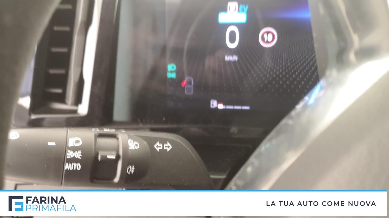 RENAULT Austral 2023 - Austral 1.2 E-Tech full hybrid Iconic Esprit