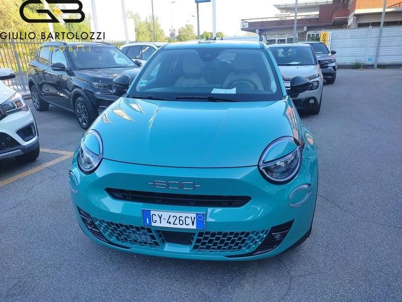 FIAT 600 1.2 Hybrid 110cv La Prima