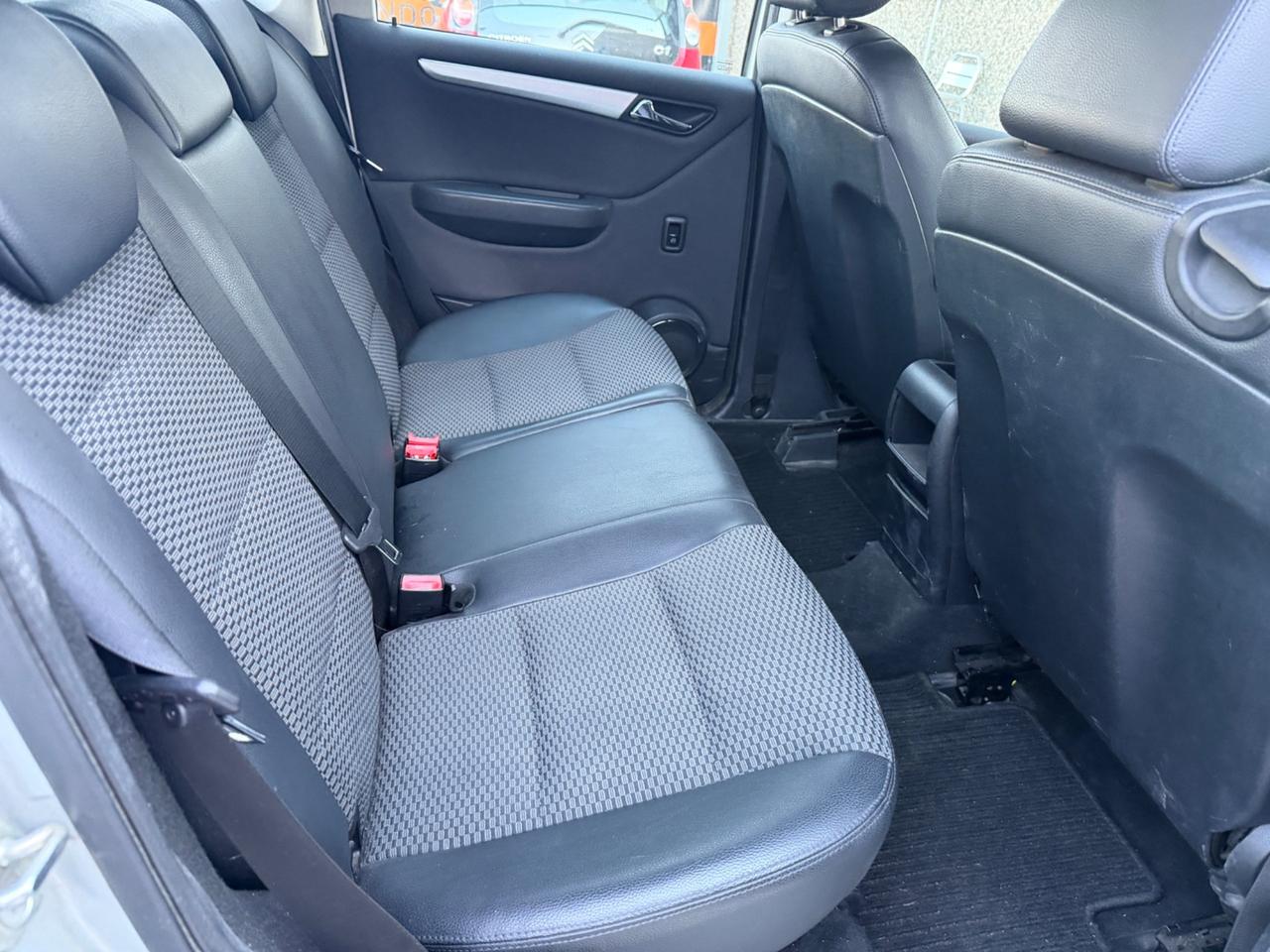 MERCEDES A 180 200 CDI ELEGANCE MANUALE