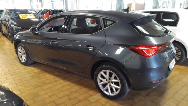 SEAT Leon 1.0 eTSI 110 CV DSG Style MILD HYBRID