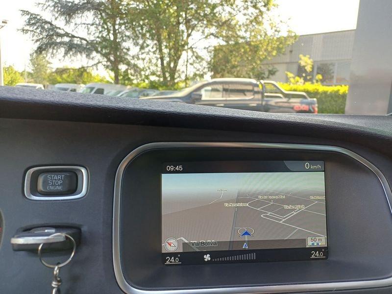 Volvo V40 Cross Country 1.6 d2 Kinetic GARANZIA - 1°PROP