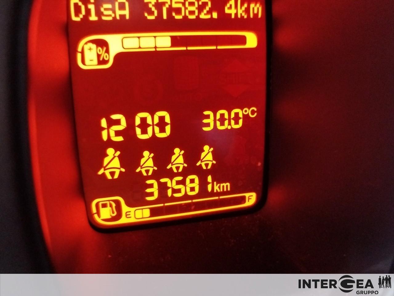 FIAT Panda 1.0 firefly hybrid Cross s&s 70
