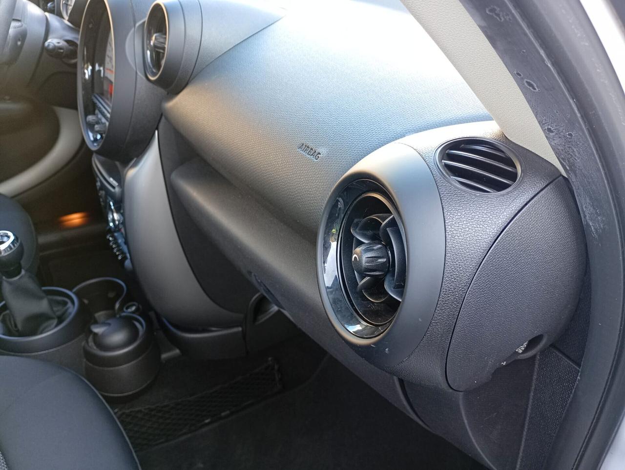 MINI COUNTRYMAN 1.6 DIESEL INTROVABILE CON 37.000 KM