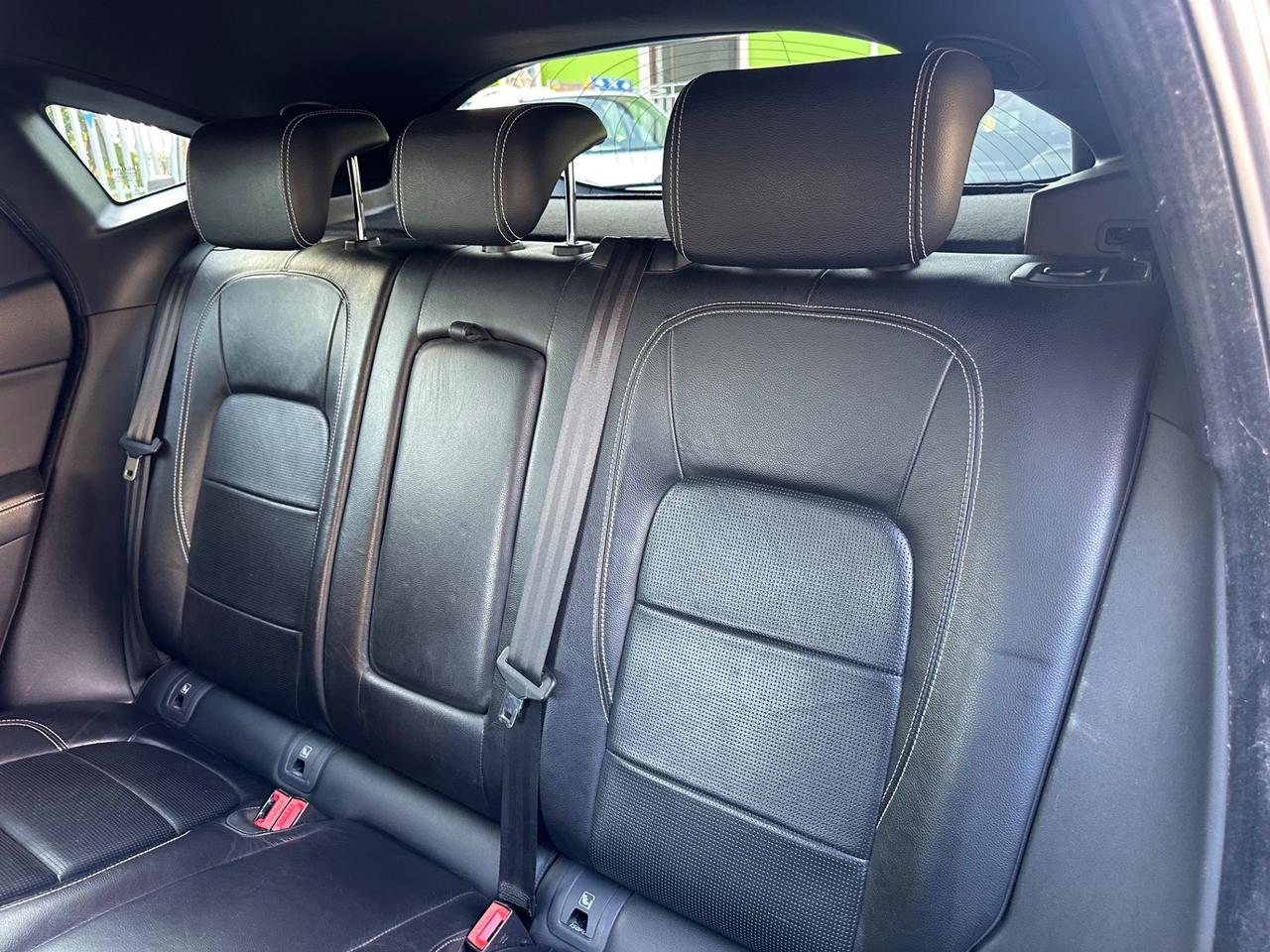 Jaguar E-Pace 2.0D 180 CV AWD R-Dynamic 2018