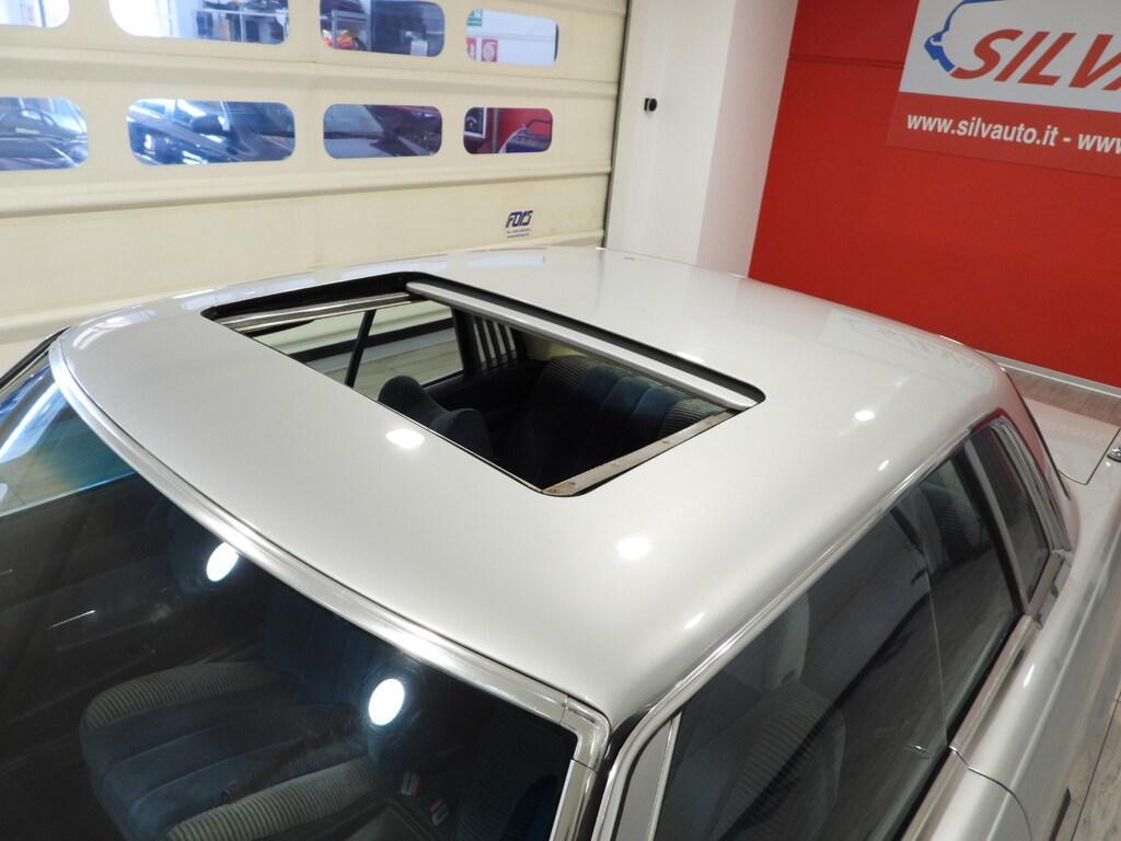 Mercedes Classe E 280 350 SLC C107