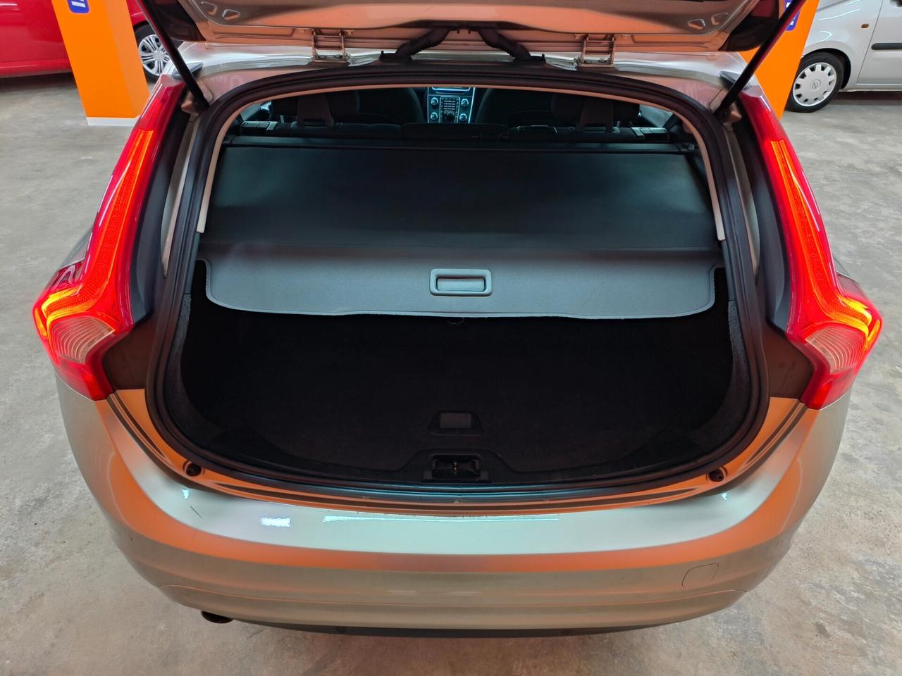 Volvo V60 D2 1.6 Diesel da 115 CV Kinetic - 2015