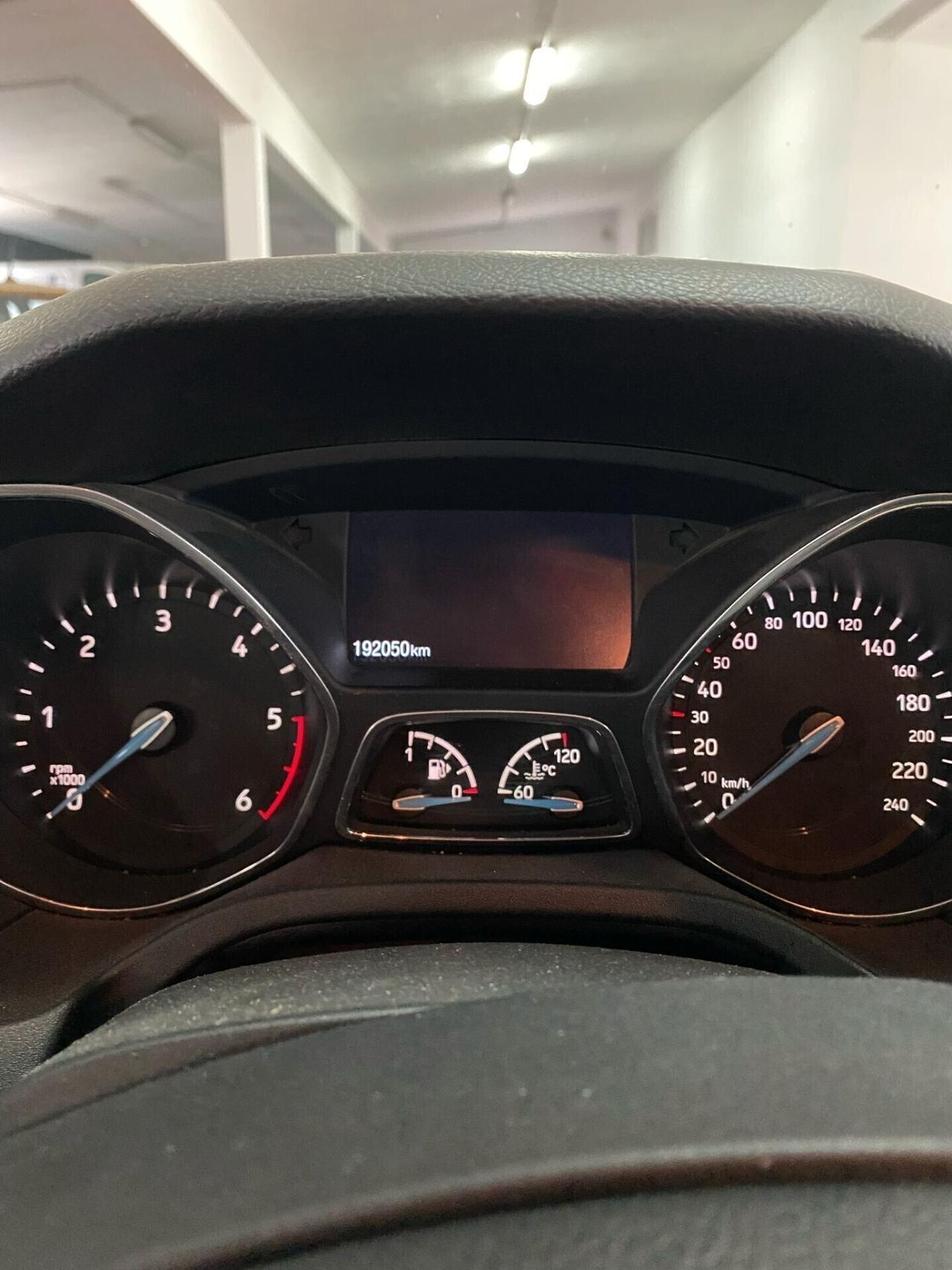 Ford Focus 1.5 TDCi 120 CV Start&Stop Powershift SW Titanium