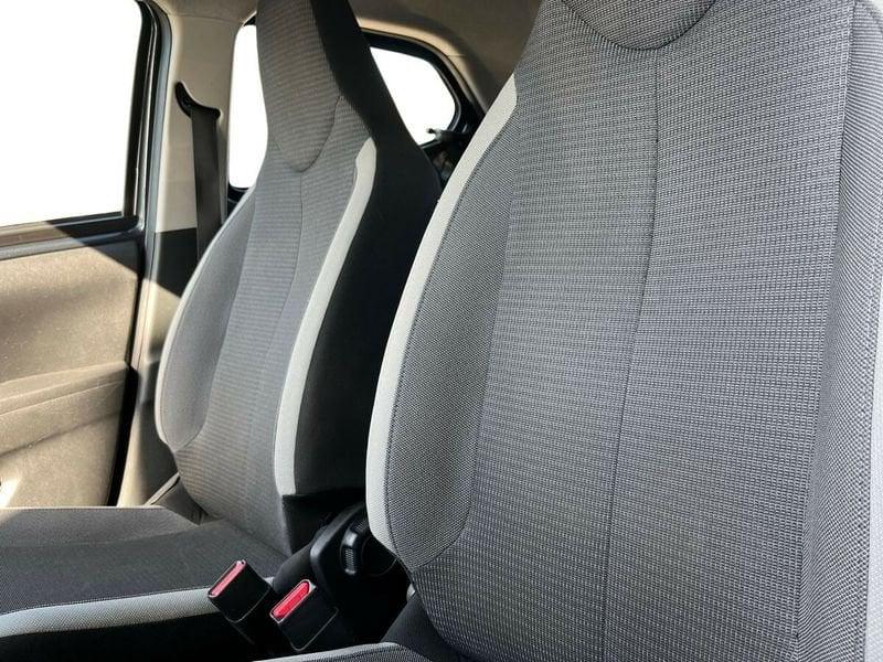 Toyota Aygo Connect 1.0 VVT-i 72 CV 5 porte x-clusiv