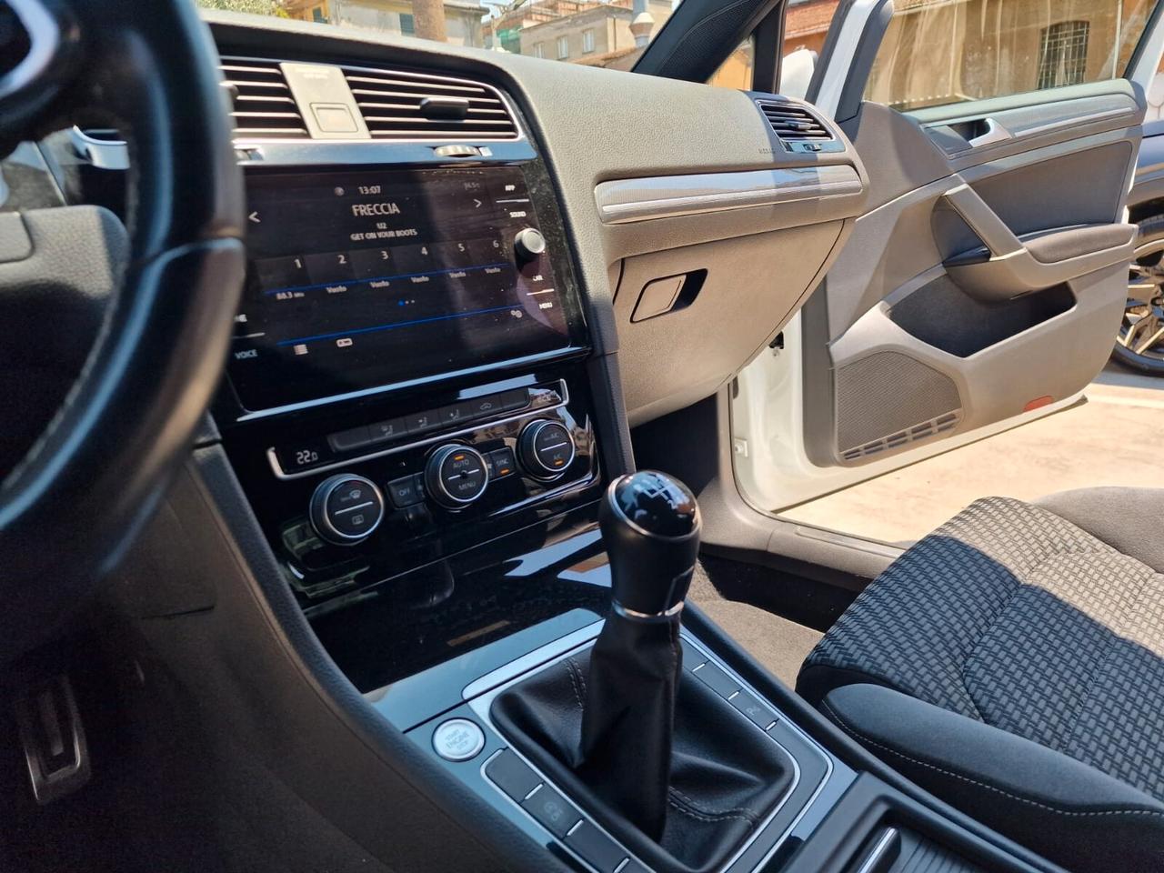Volkswagen Golf VII 1.5 TSI ACT 5p. all. R LINE Sport 150CV