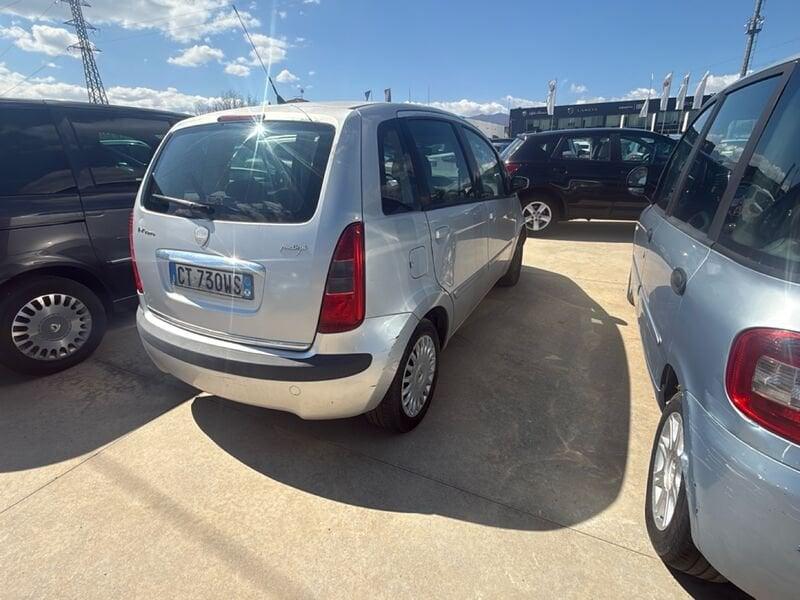 Lancia Musa I 2004 1.9 mjt Oro