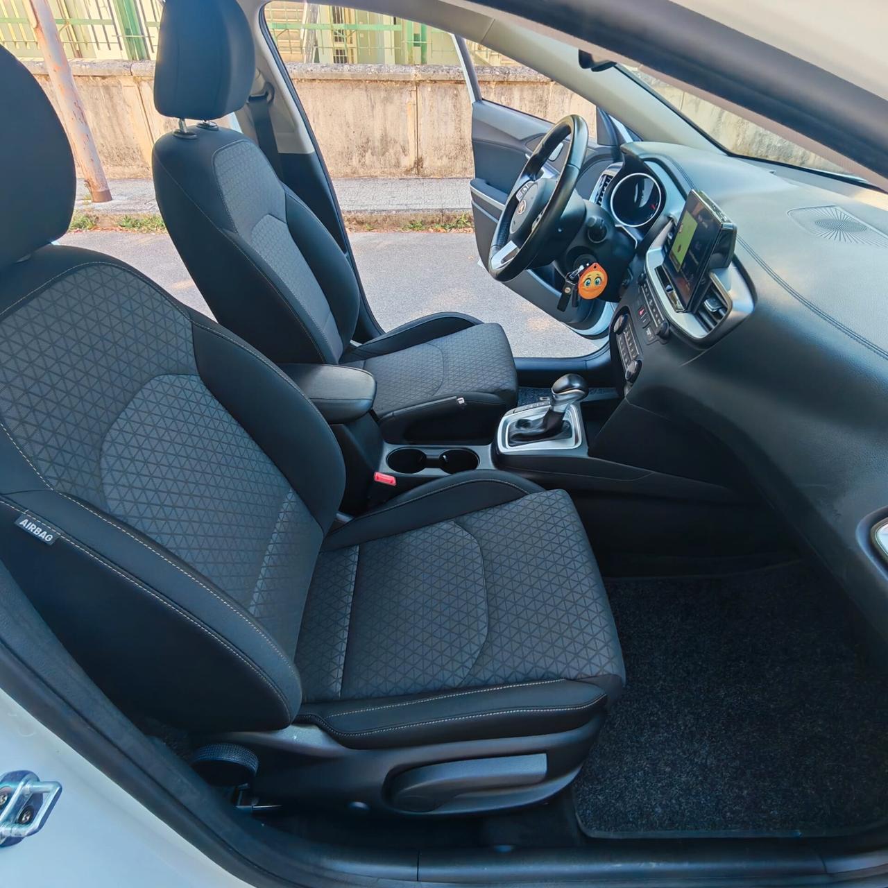 Kia Ceed 1.6 CRDi 115 CV DCT SW Business Class