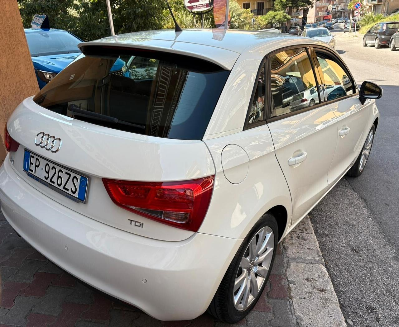 Audi A1 SPB 1.6 TDI 105 CV Ambition