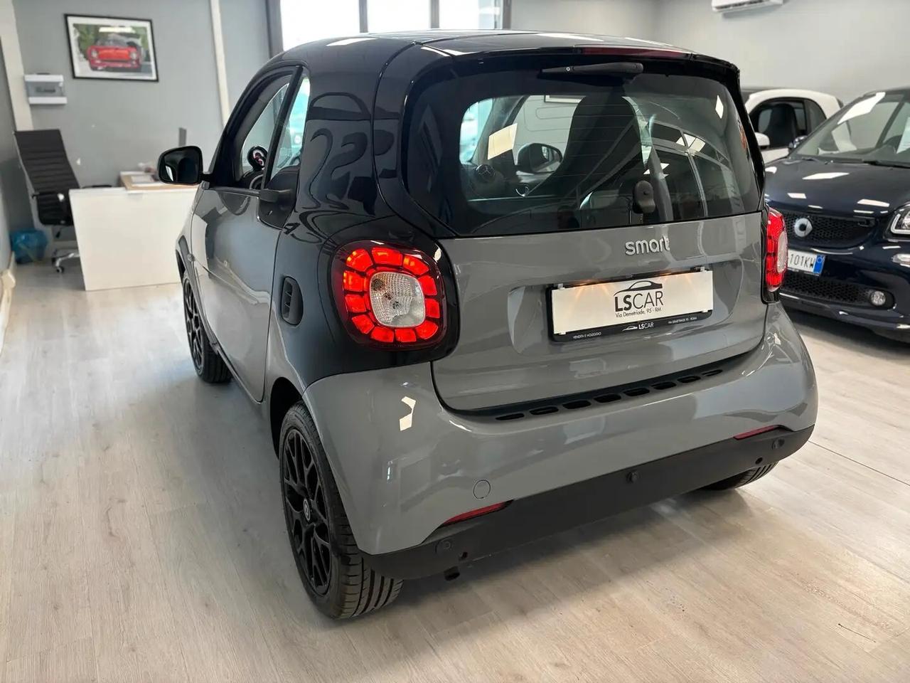 Smart ForTwo 70 1.0 Passion~UniPro~Km e Tagliandi Certificati~Promo Finanziamento~Pronta Consegna
