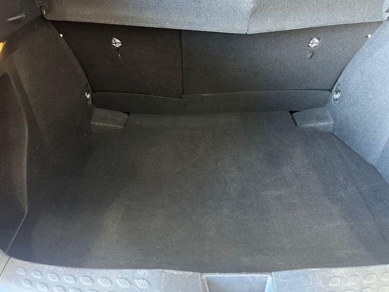 Toyota C-HR C-HR 1.8h Active e-cvt