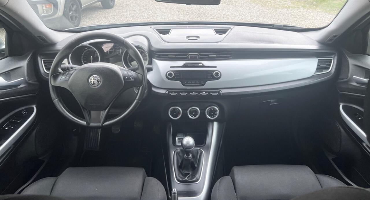 Alfa Romeo Giulietta 1.6 JTDm-2 105 CV Distinctive