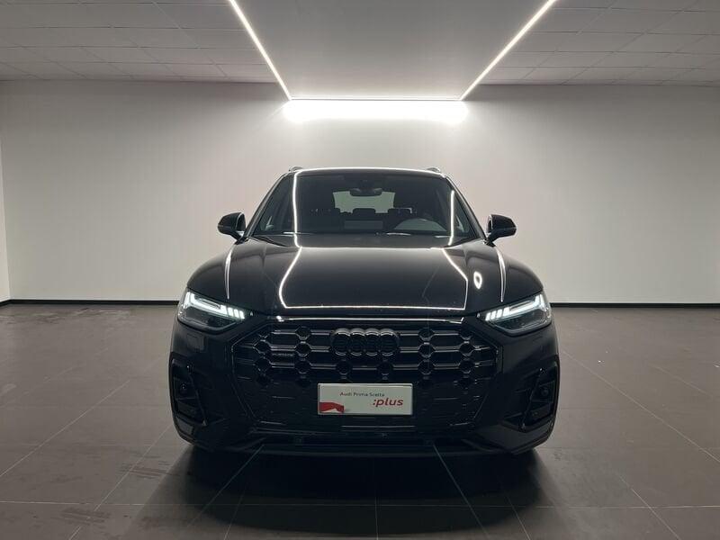 Audi Q5 Audi Identity Black 40 TDI quattro 150(204) kW(CV) S tronic