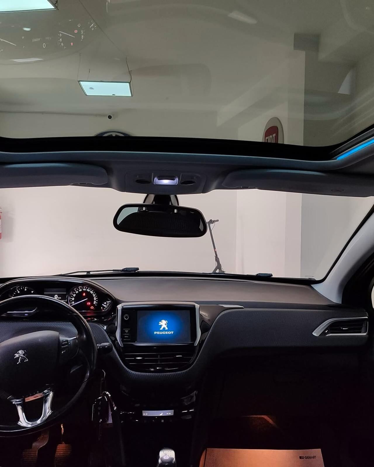 PEUGEOT 2008 1.6 DIESEL ALLURE,TETTO PANORAMICO