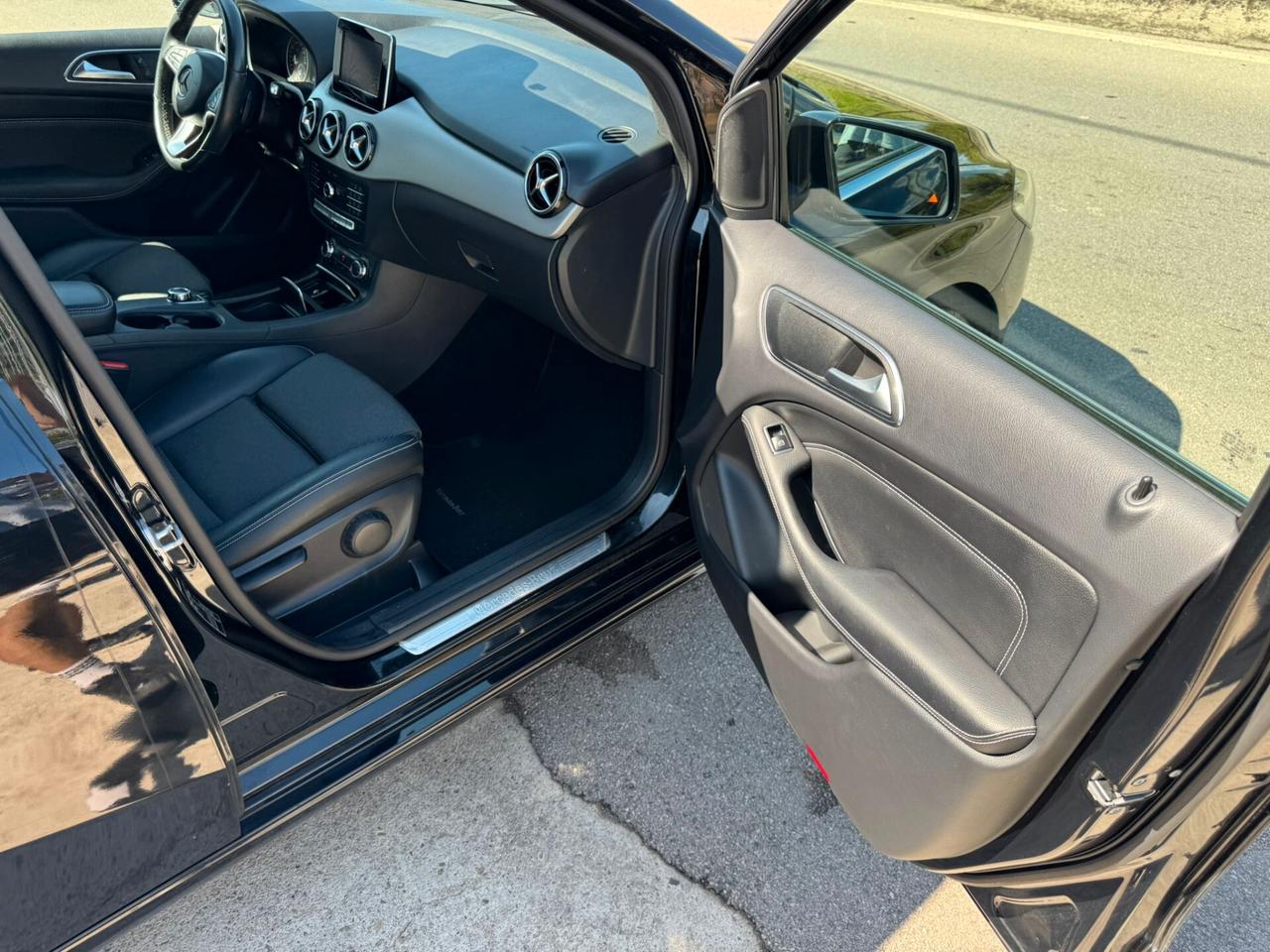 Mercedes-benz A 180 d Automatic Premium
