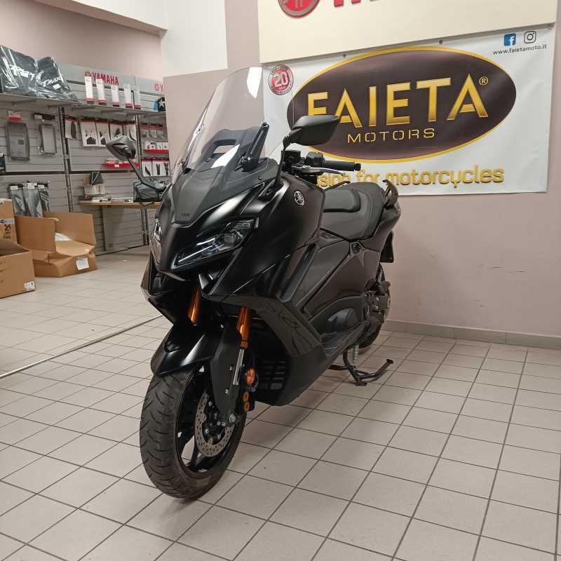 Yamaha T-Max 560 Tech Max - 2025