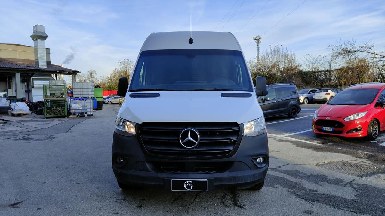 Mercedes-Benz sprinter 316 2.1 cdi F 37/35 rwd H2 7G-tronic