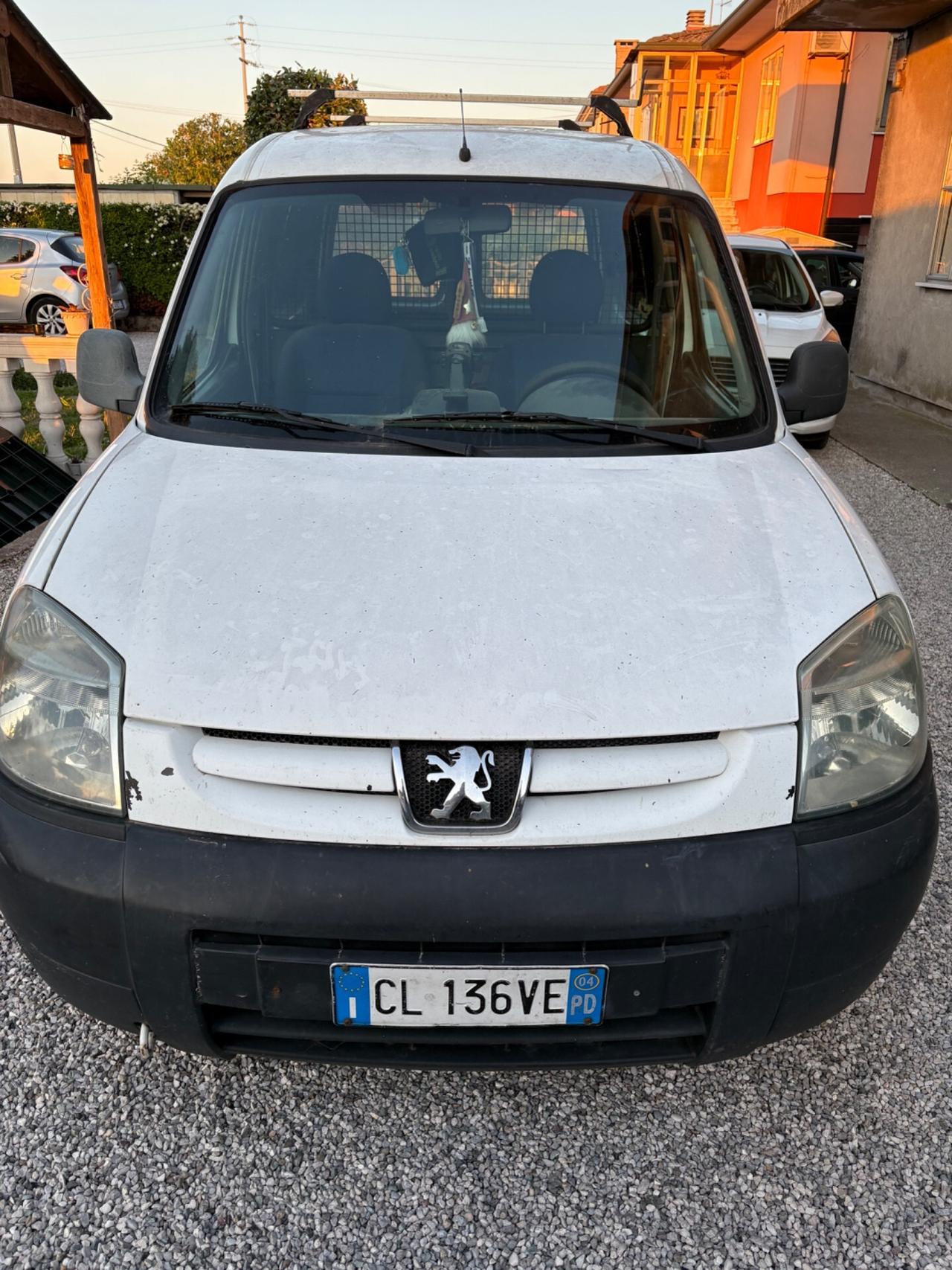 Peugeot Partner 2.0 TDI 3 P Autocarro!!!