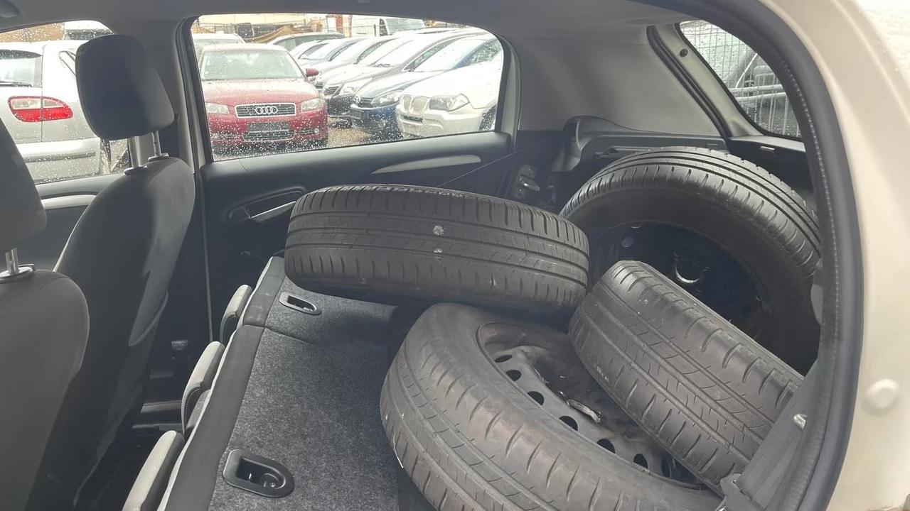 Fiat Punto 1.4 S&S 8V 5 porte Pop CLIMA