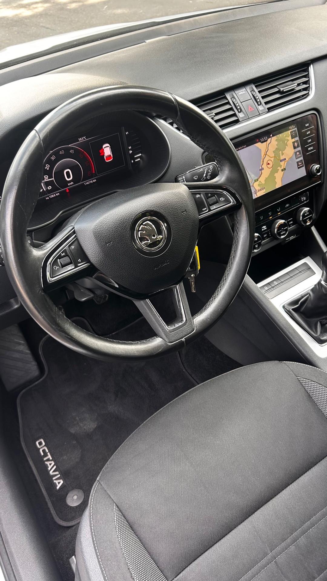 Skoda Octavia 1.6 TDI SCR 115 CV Wagon Executive