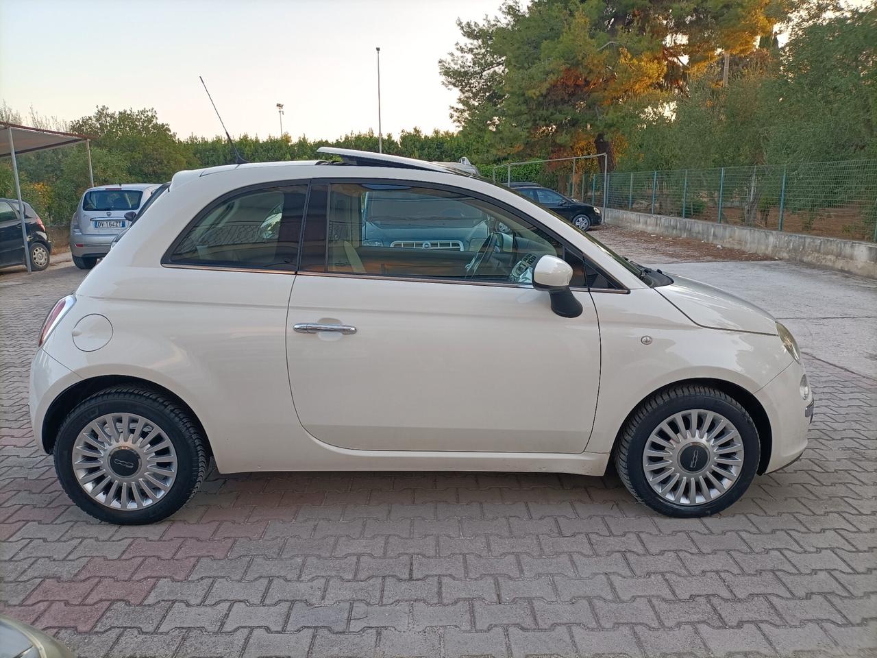 Fiat 500 1.2 Lounge/tetto apribile/full
