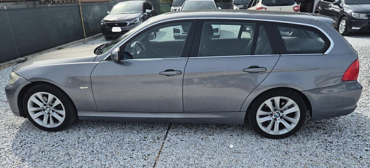 Bmw 318d 2.0 143CV cat Touring MSport 2012 Complete package