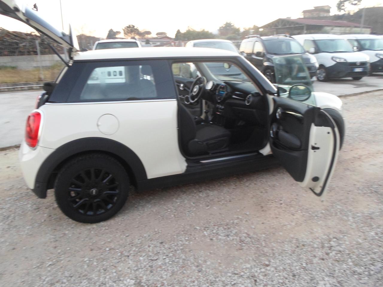 Mini 1.5 Cooper D Baker Street