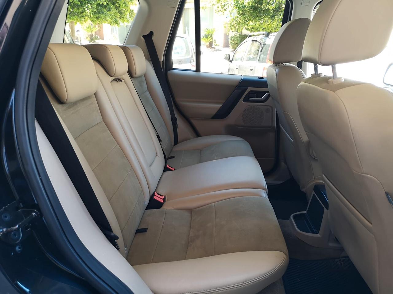 LAND ROVER Freelander 2.2 TD4 150 CV XS 2014