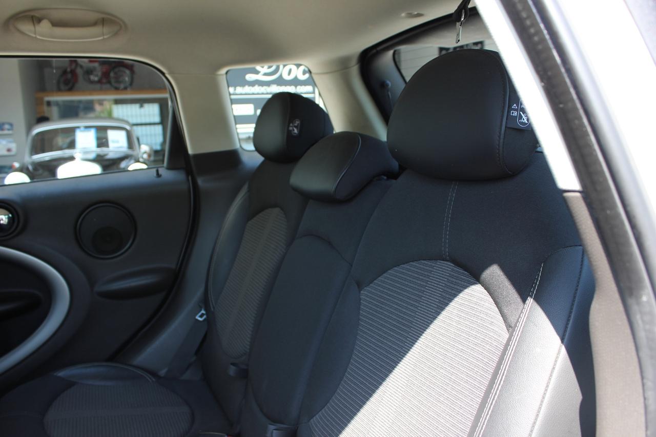 Mini Cooper D Countryman 1.6 ALL4 NAVY SENSORI