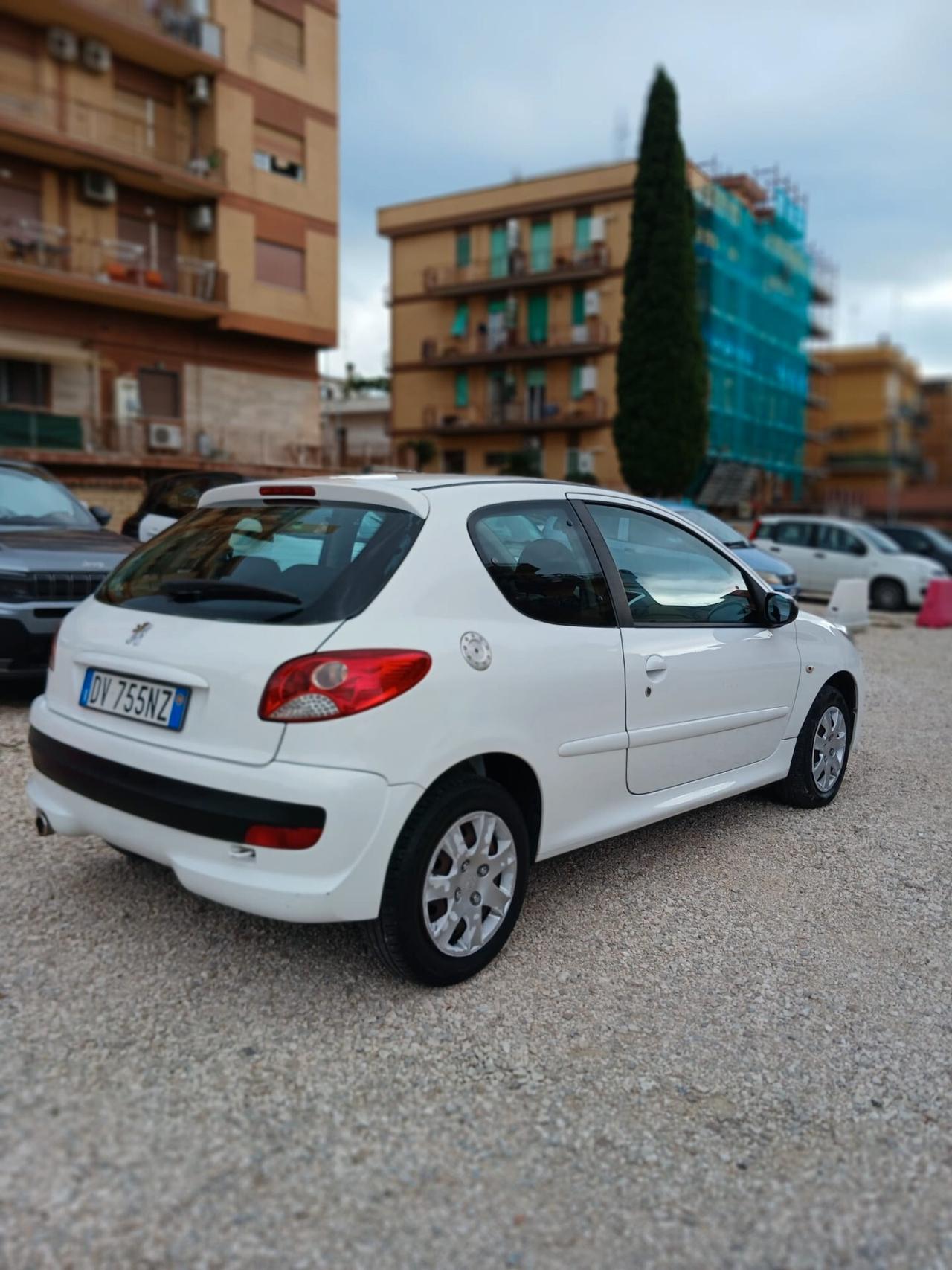 Peugeot 206 Plus 1.1 106.000km neopatentati PROMO!