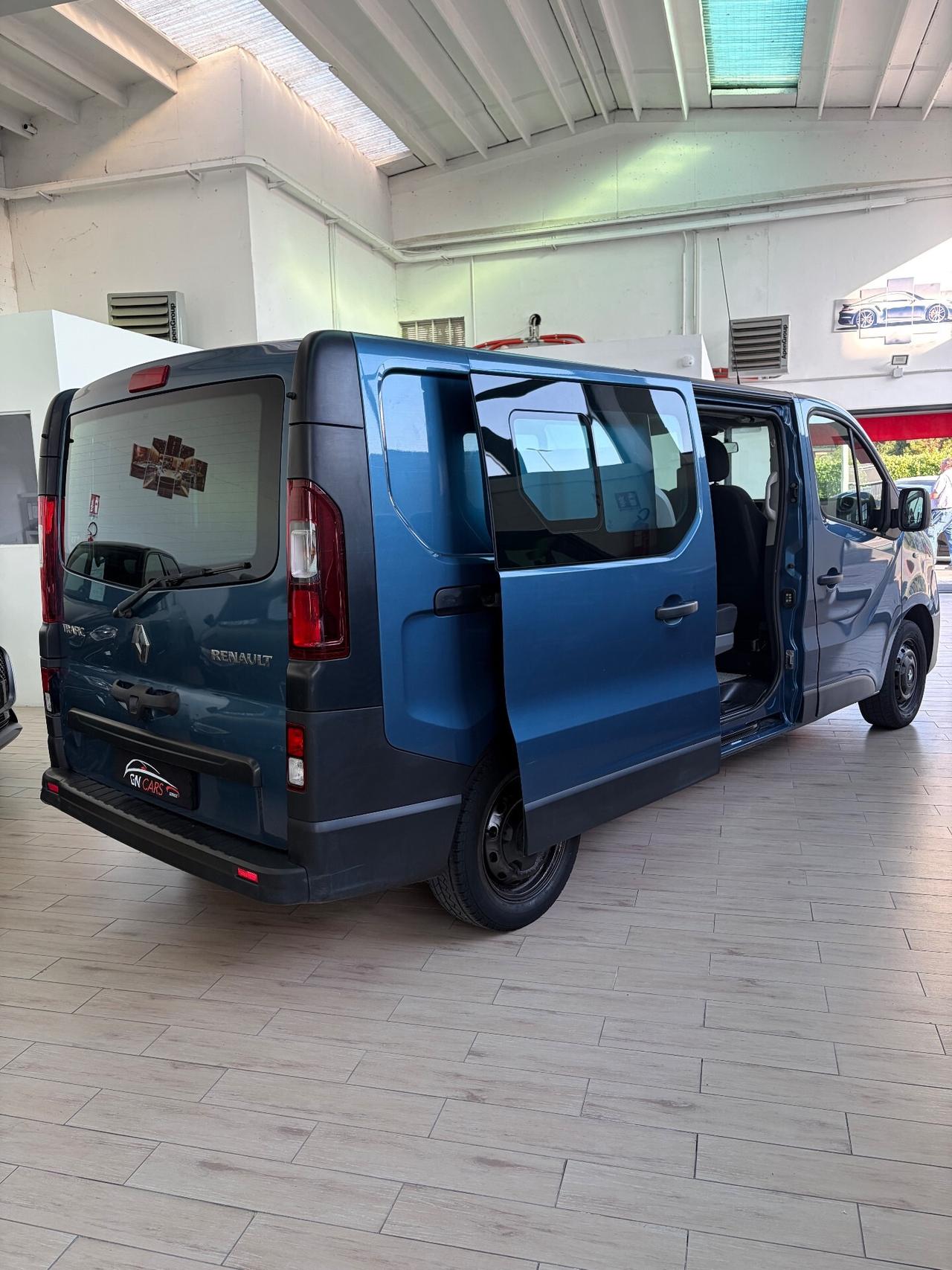 Renault Trafic 5 posti 1.6 Dci120