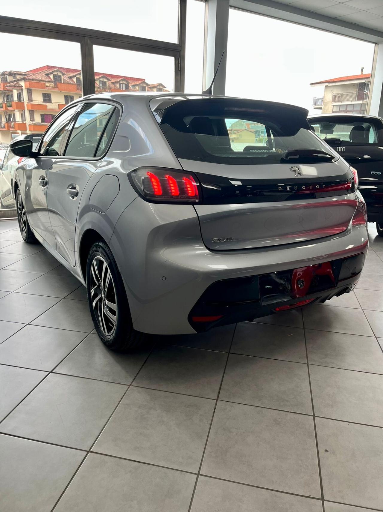 Peugeot 208 PureTech 100 Stop&Start EAT8 5 porte Allure