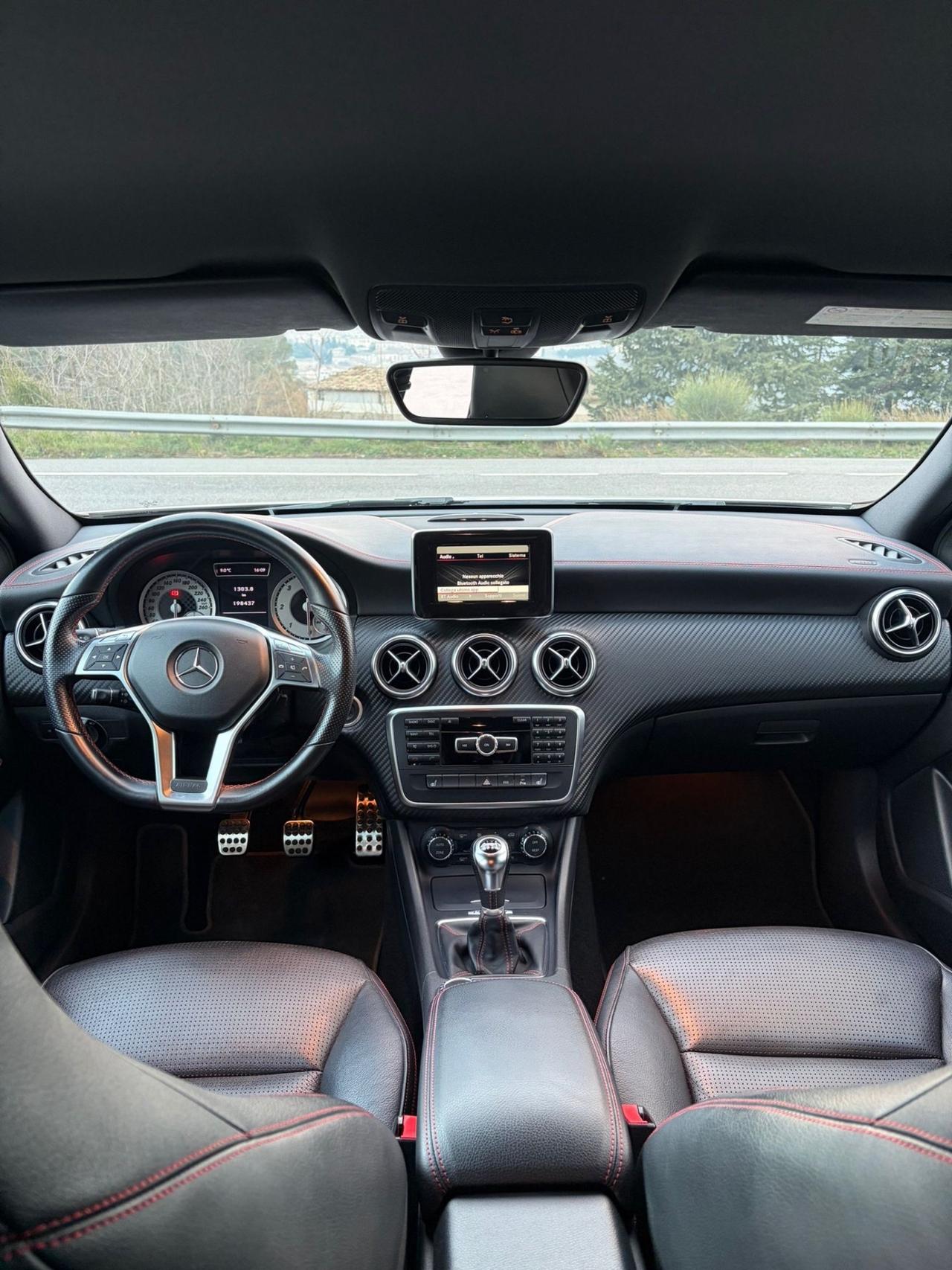 MERCEDES CLASSE A 200D motore Mercedes