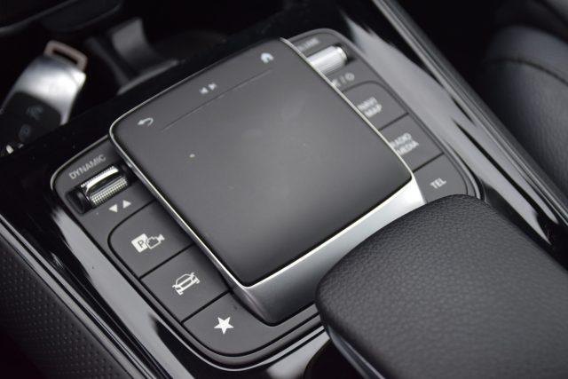 MERCEDES-BENZ GLB 180 d Automatic Business Extra *PELLE, NAVIGATORE*