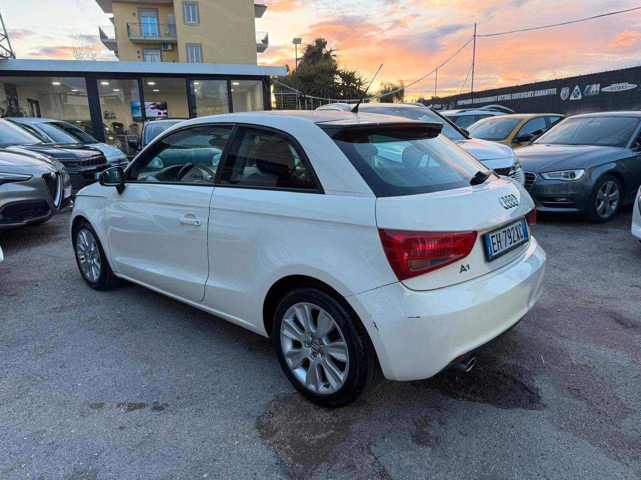 Audi A1 1.6 TDI 105 CV AMBITION