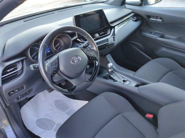 TOYOTA C-HR 1.8Hybr. E-CVT CLIMA,NAVI,TELECAMERA ..